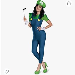 Luigi costume